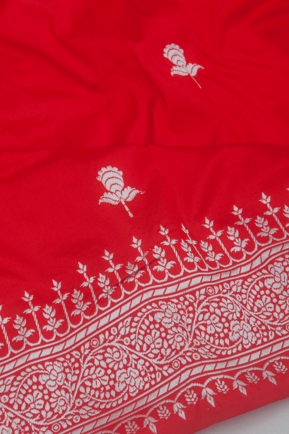 Banarasi Silk Kadwa Butta Red Saree