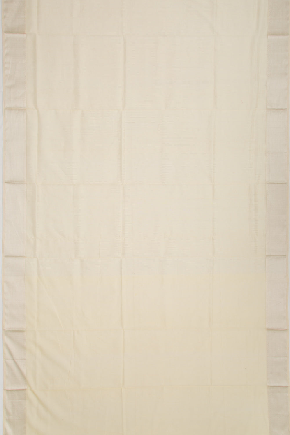 Maheshwari Cotton Checks Cream Saree