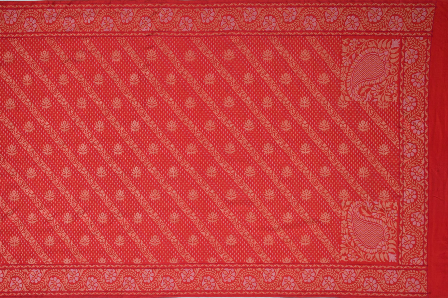 Banarasi Silk Jamdani Red Saree/4725213_3.jpg