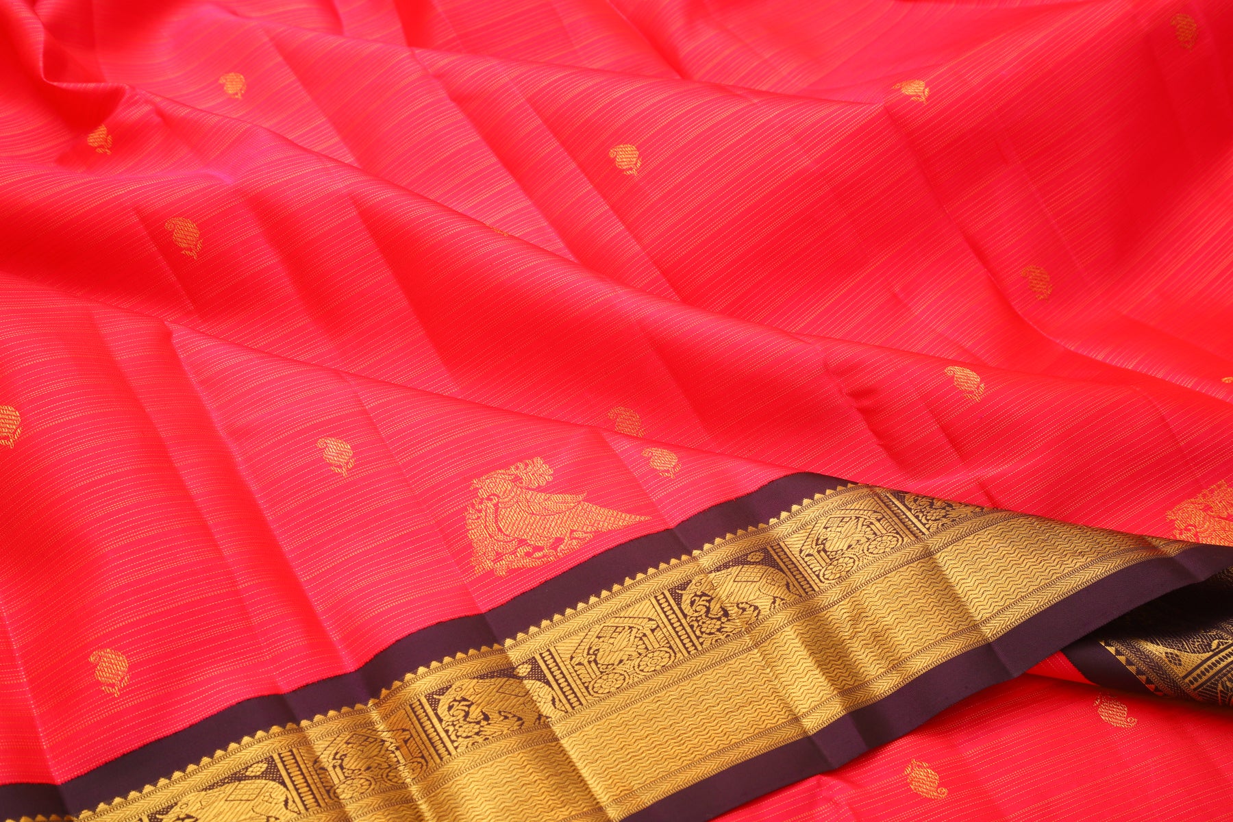 Kanchipuram Silk Oosi Lines Pink Saree