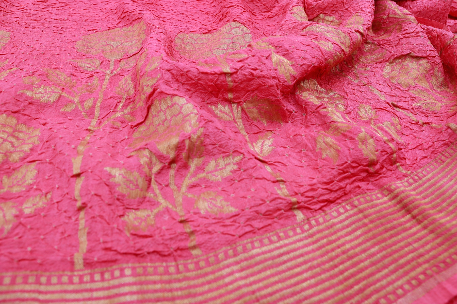 Banarasi Tussar Bandhani Pink Saree