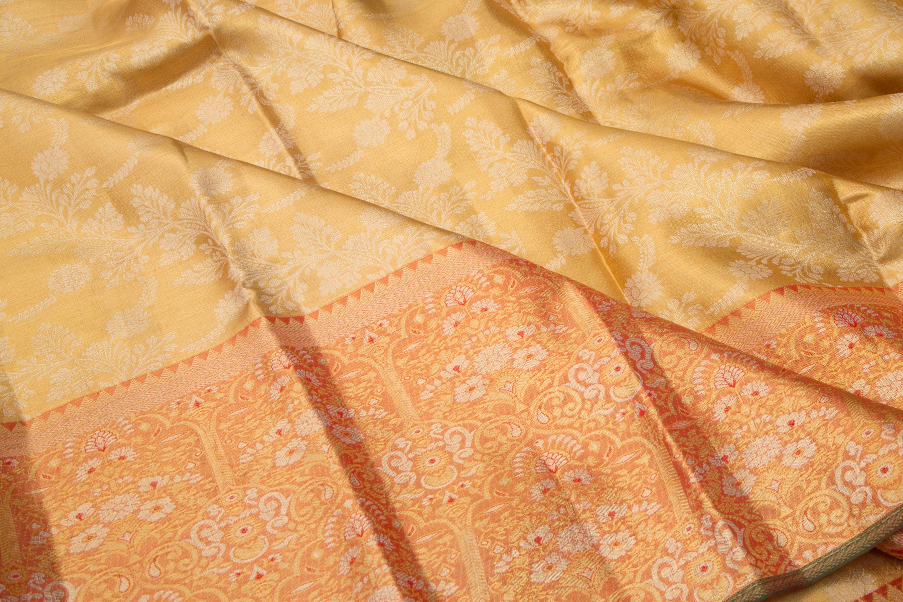 Kanchipuram Silk Tissue Jaal Gold Saree