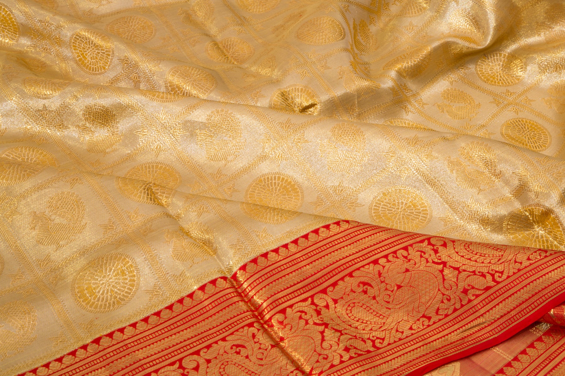Kanchipuram Silk Tissue Checks And Butta Gold Saree