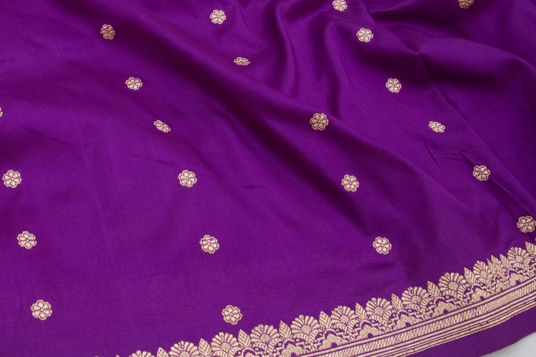 Banarasi Silk Kadwa Butta Purple Saree