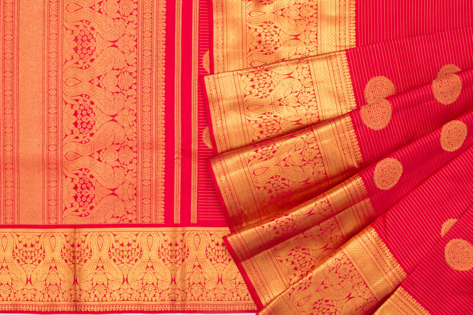 Kanchipuram Silk Oosi Lines And Butta Red Saree