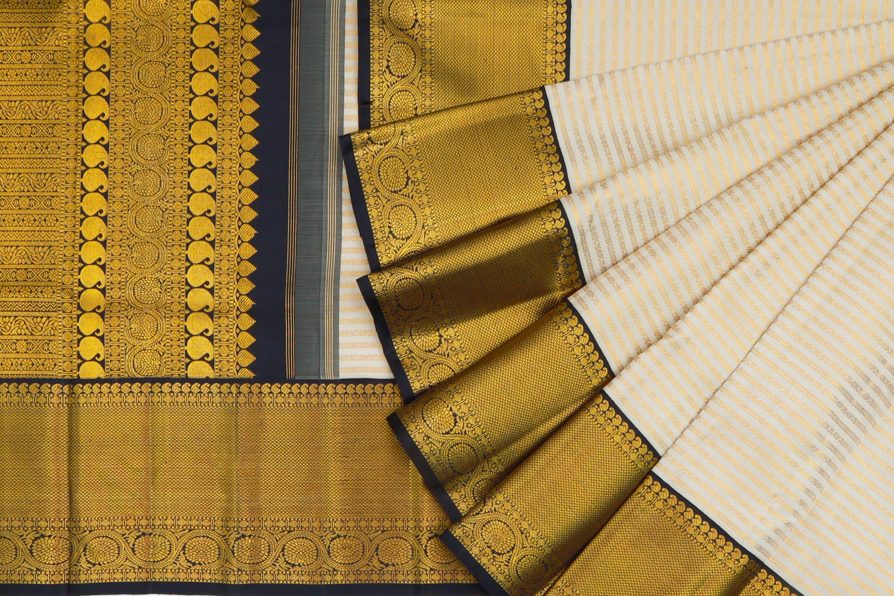 Kanchipuram Silk Horizontal Lines Off White Saree