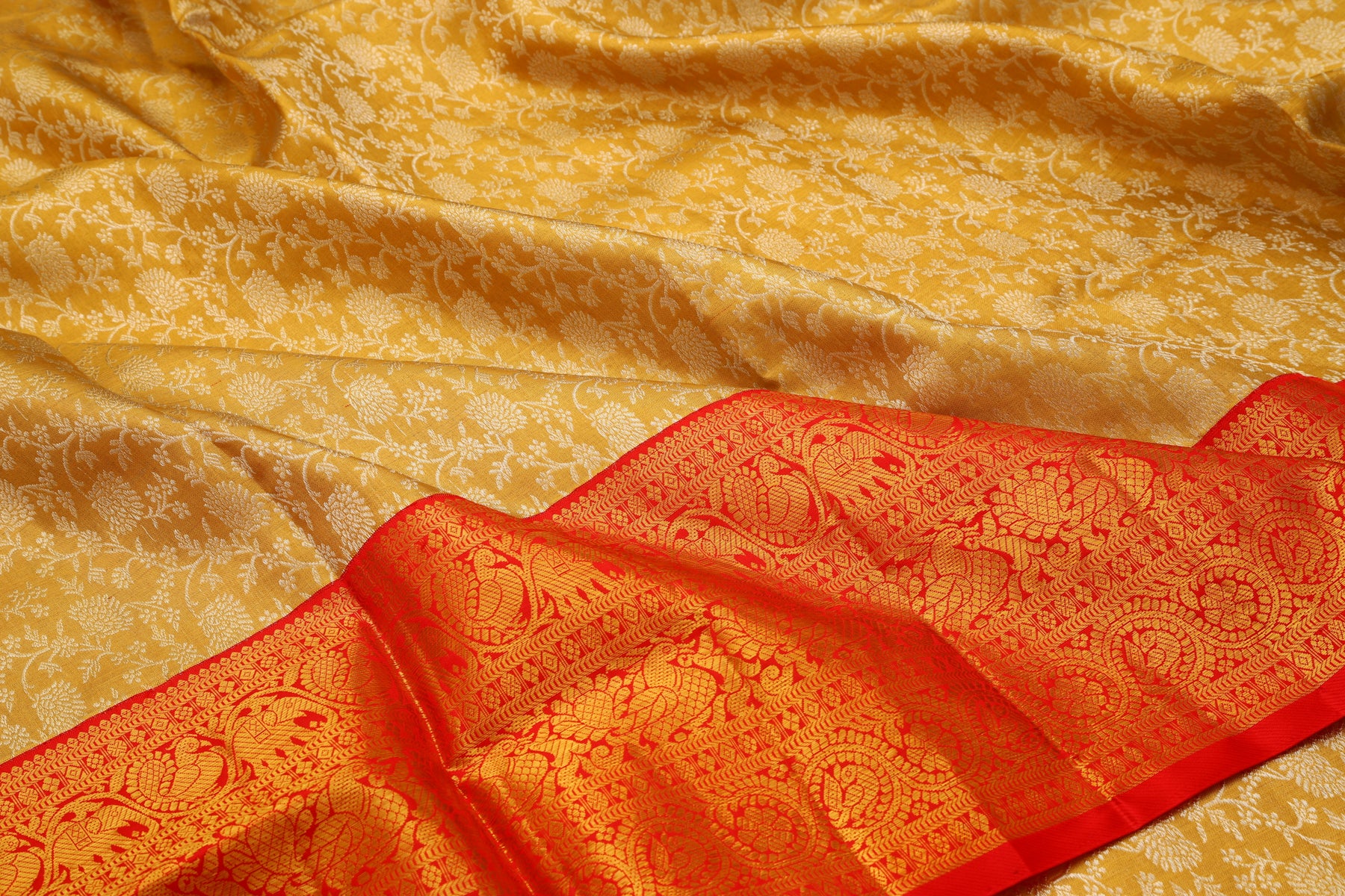 Kanchipuram Silk Tissue Jaal Gold Saree