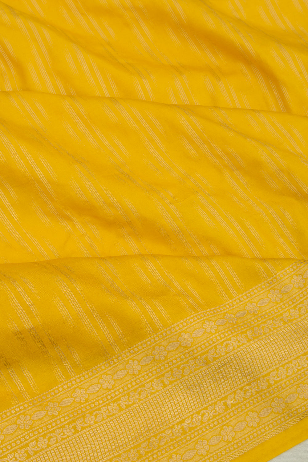 Banarasi Silk Vertical Lines Yellow Saree