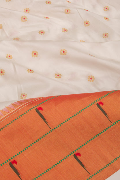 Soft Silk Butta White Saree With Triple Muniya Border