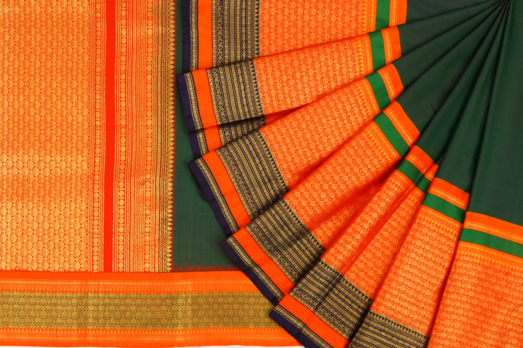 Kanchipuram Silk Twill Plain Bottle Green Saree
