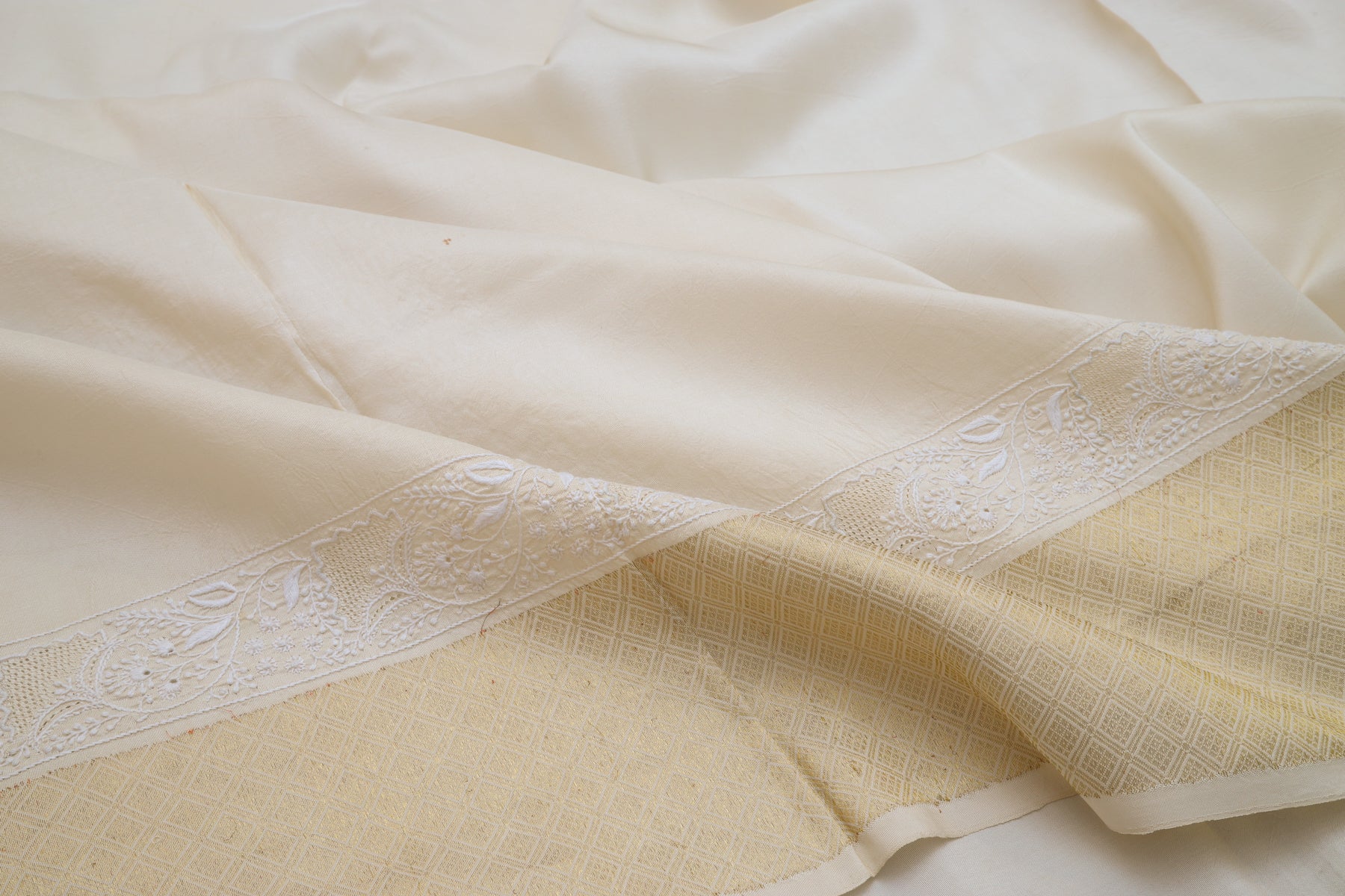 Kanchipuram Silk Chikankari Plain White Saree