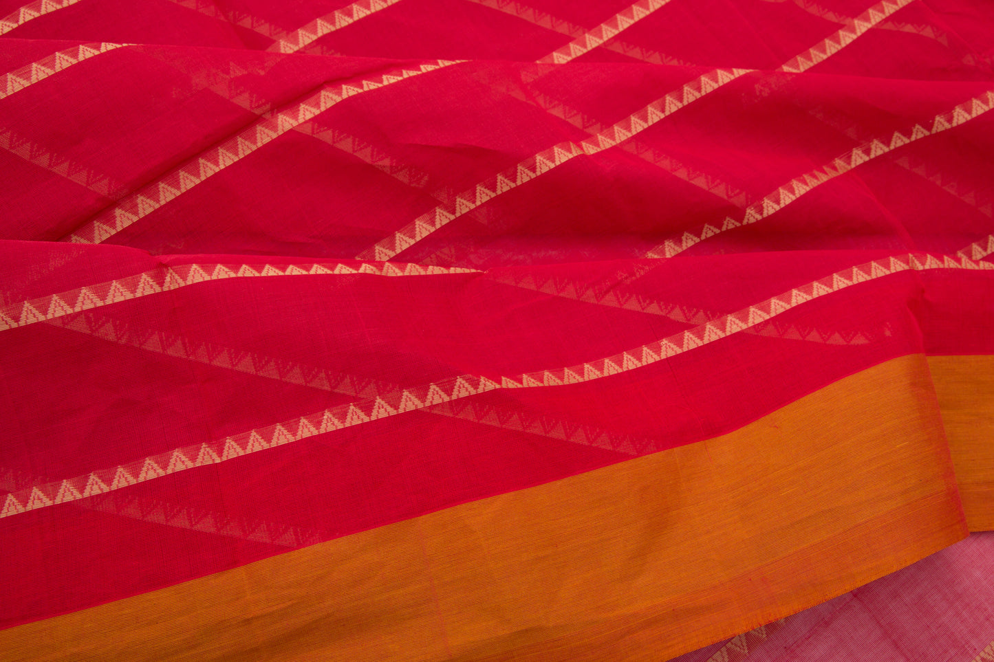 Kanchi Cotton Horizontal Lines Red Saree