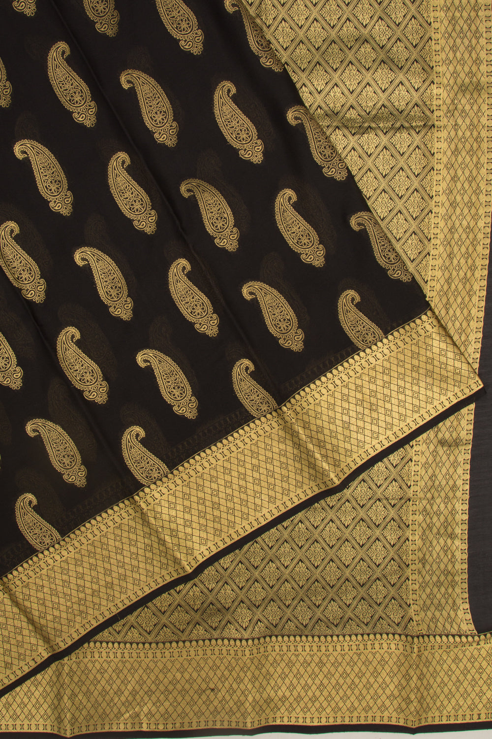 Binny Silk Butta Black Saree