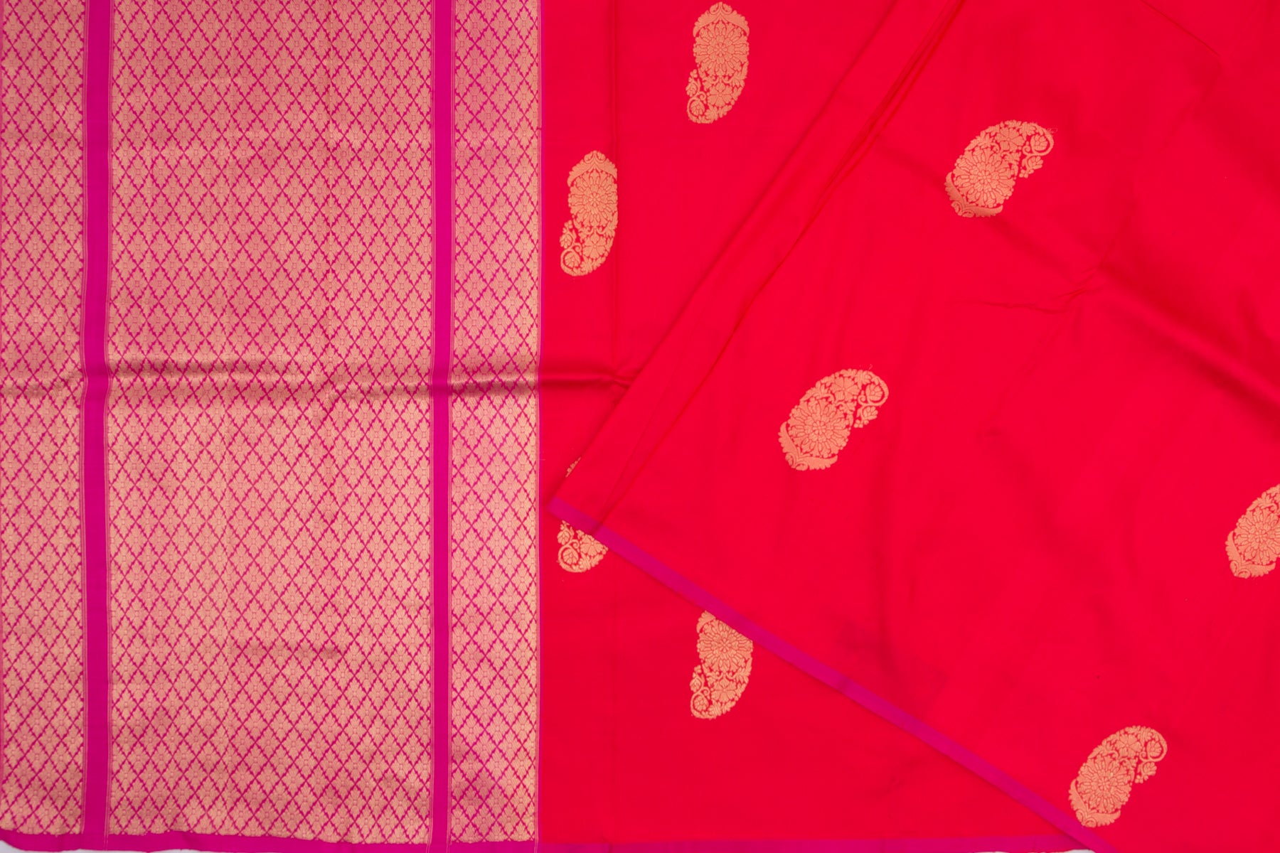 Banarasi Katan Silk Butta Red Saree