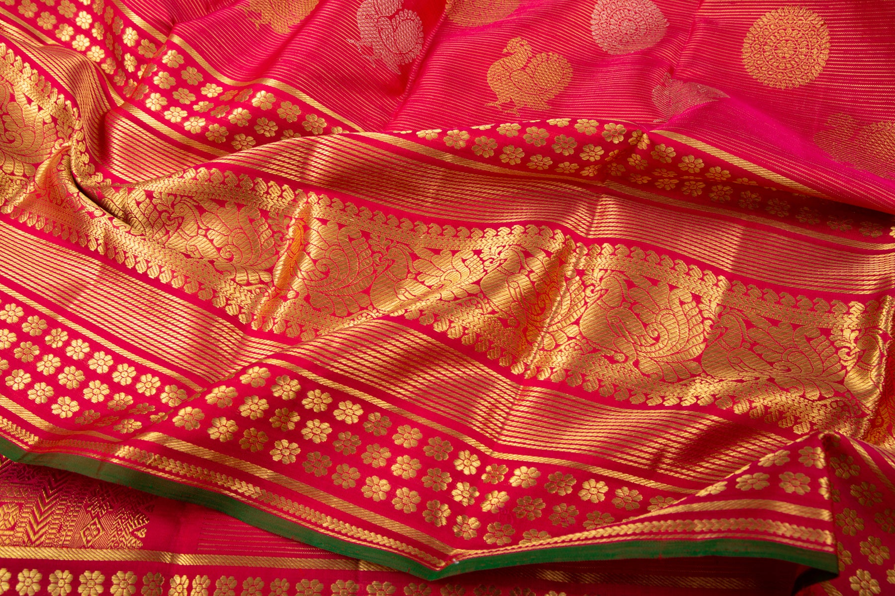 Kanchipuram Silk Oosi Lines and Butta Pink Saree