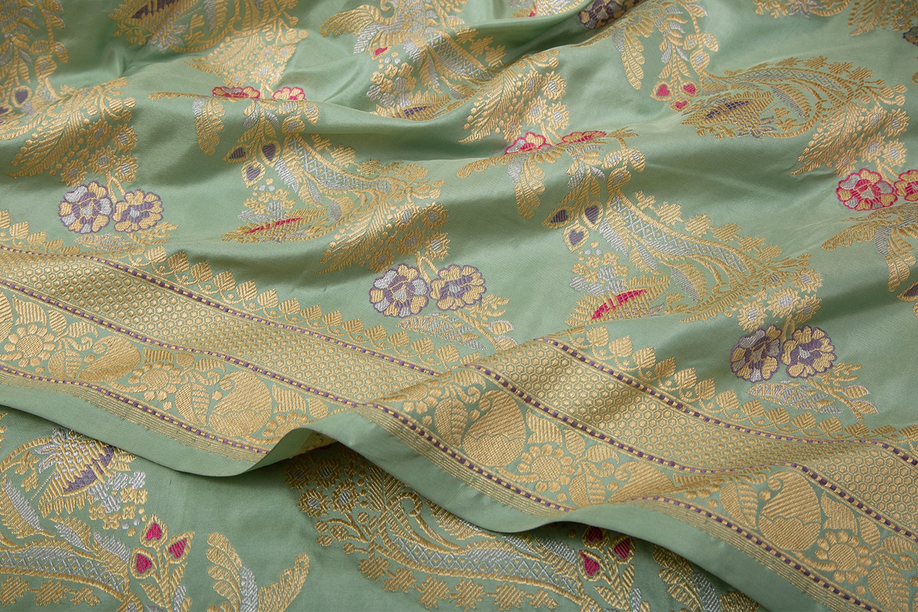 Banarasi Silk Kadwa Jaal Pastel Green Saree
