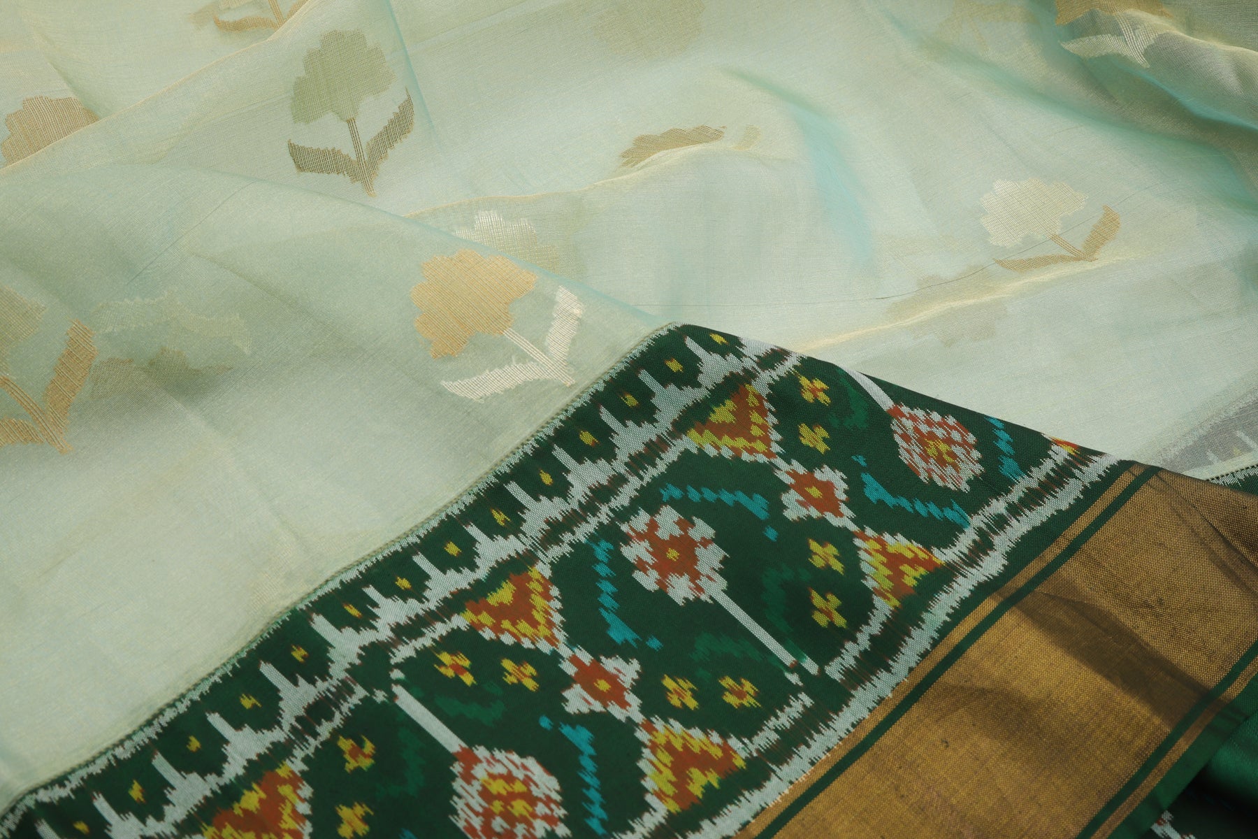 Banarasi Kora Organza Tissue Butta Pastel Green Saree With Attached Ikat Border