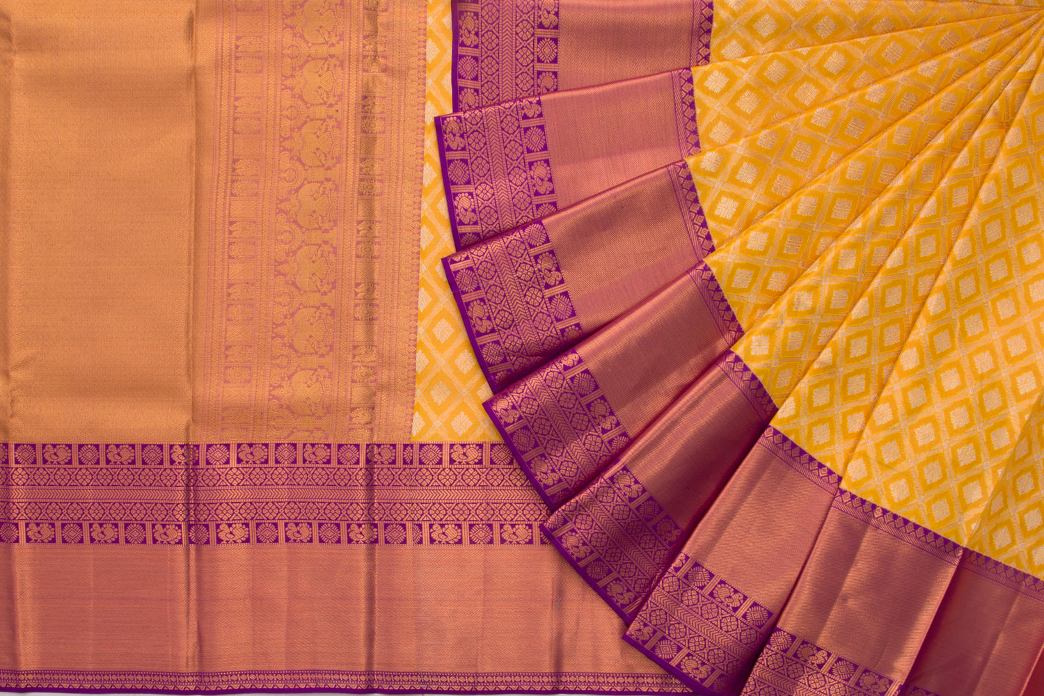 Kanchipuram Silk Tissue Brocade Yellow Saree/5077302_2.jpg