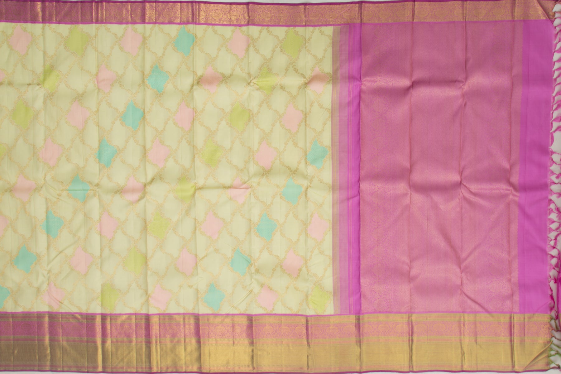 Kanchipuram Silk Jaal Pastel Green Saree