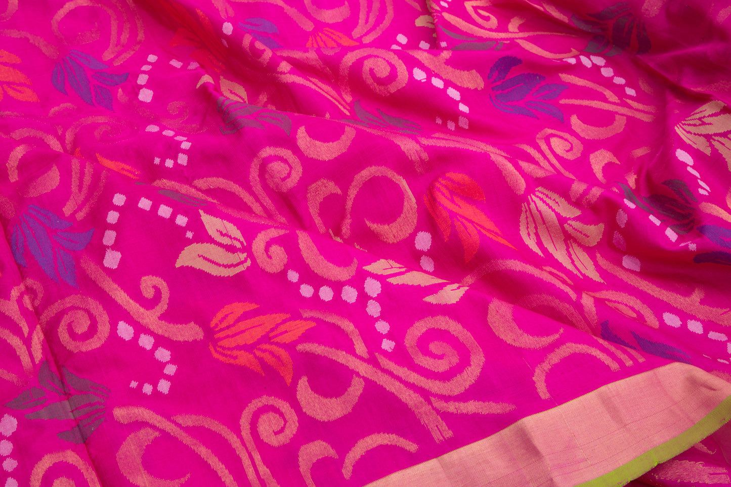Uppada Silk Jamdani Jaal Pink Saree