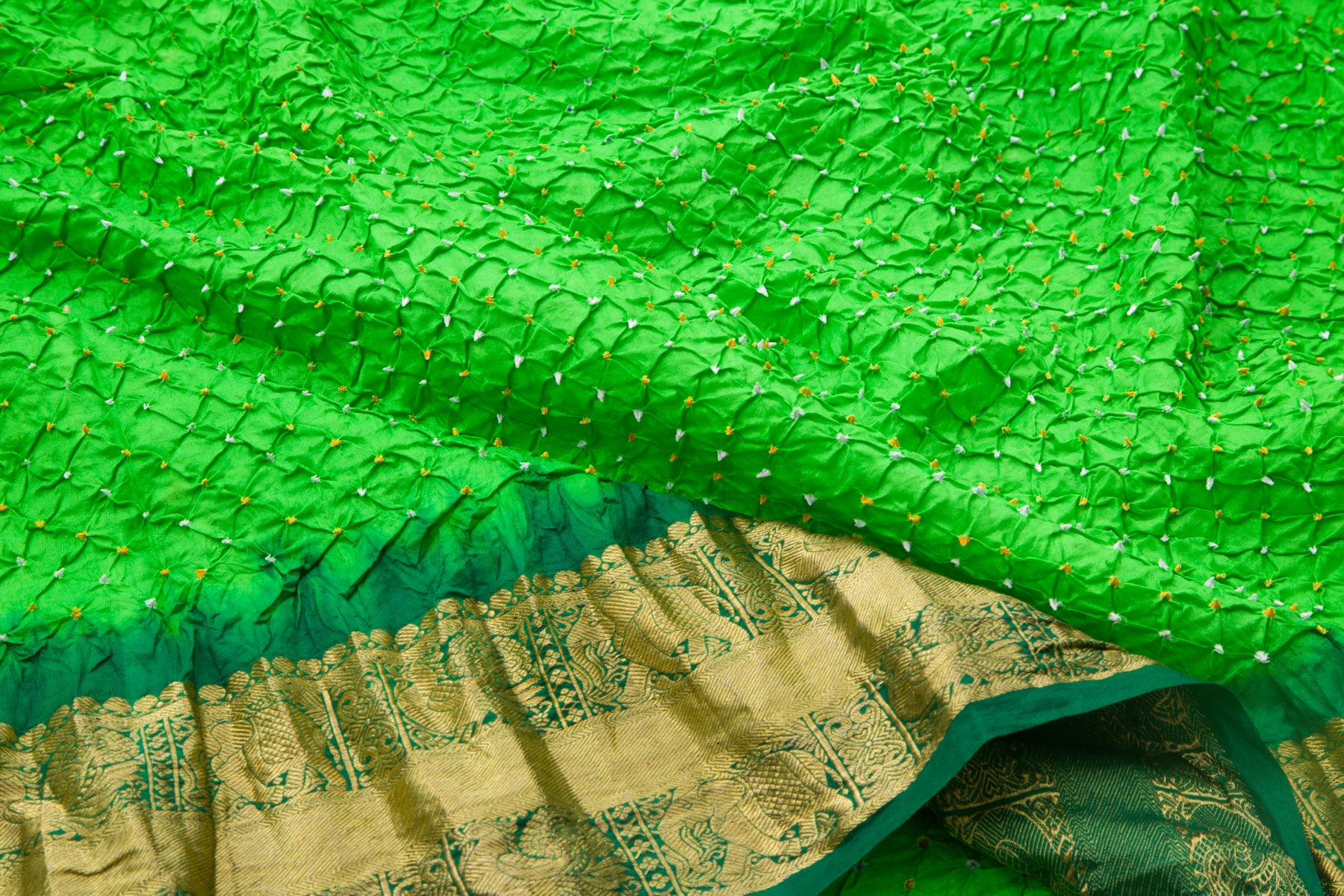 Taranga Kanchi Silk Bandhani Green Saree