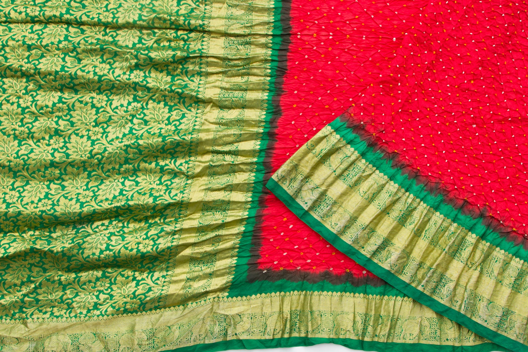 Taranga Kanchi Silk Bandhani Red Saree