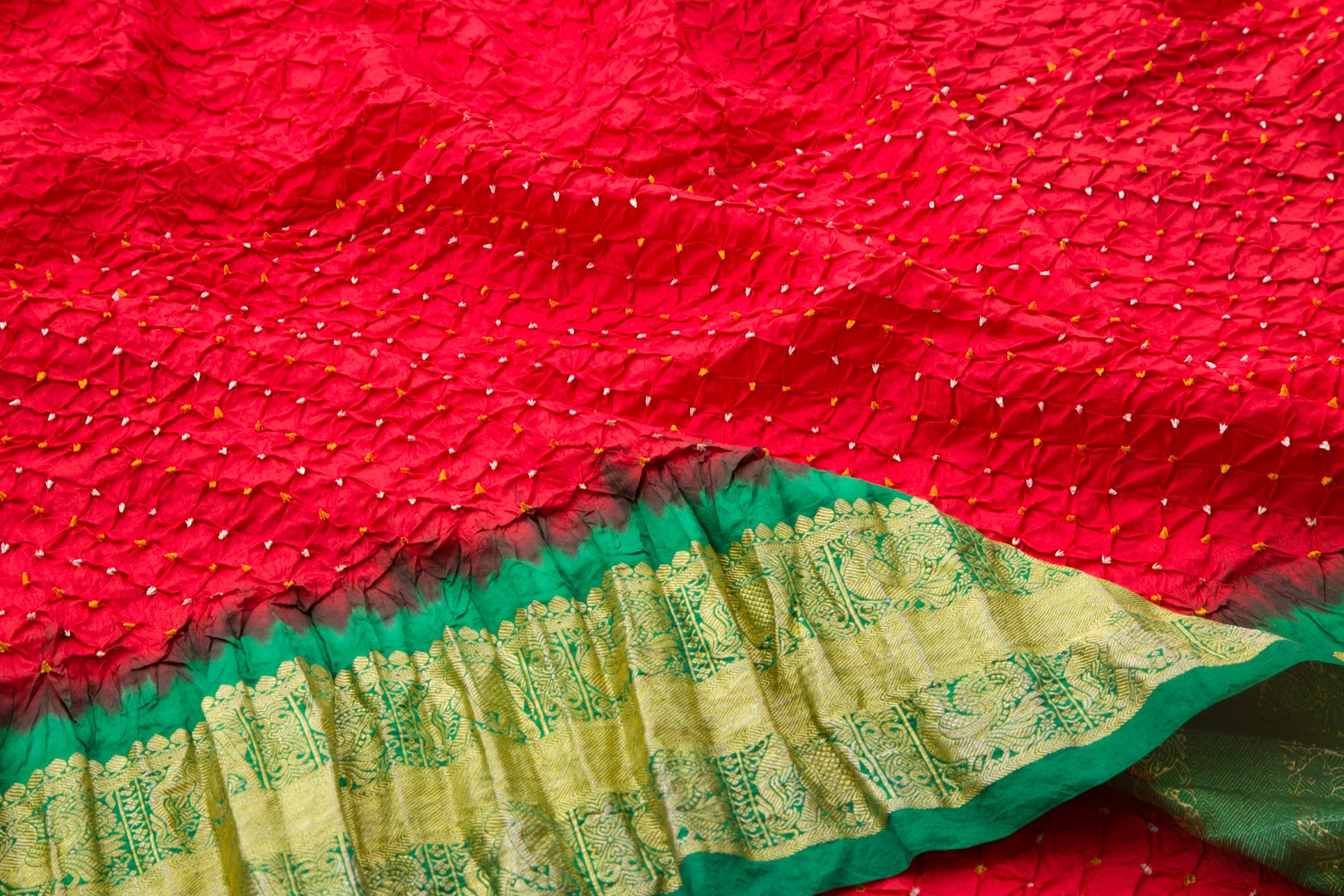Taranga Kanchi Silk Bandhani Red Saree
