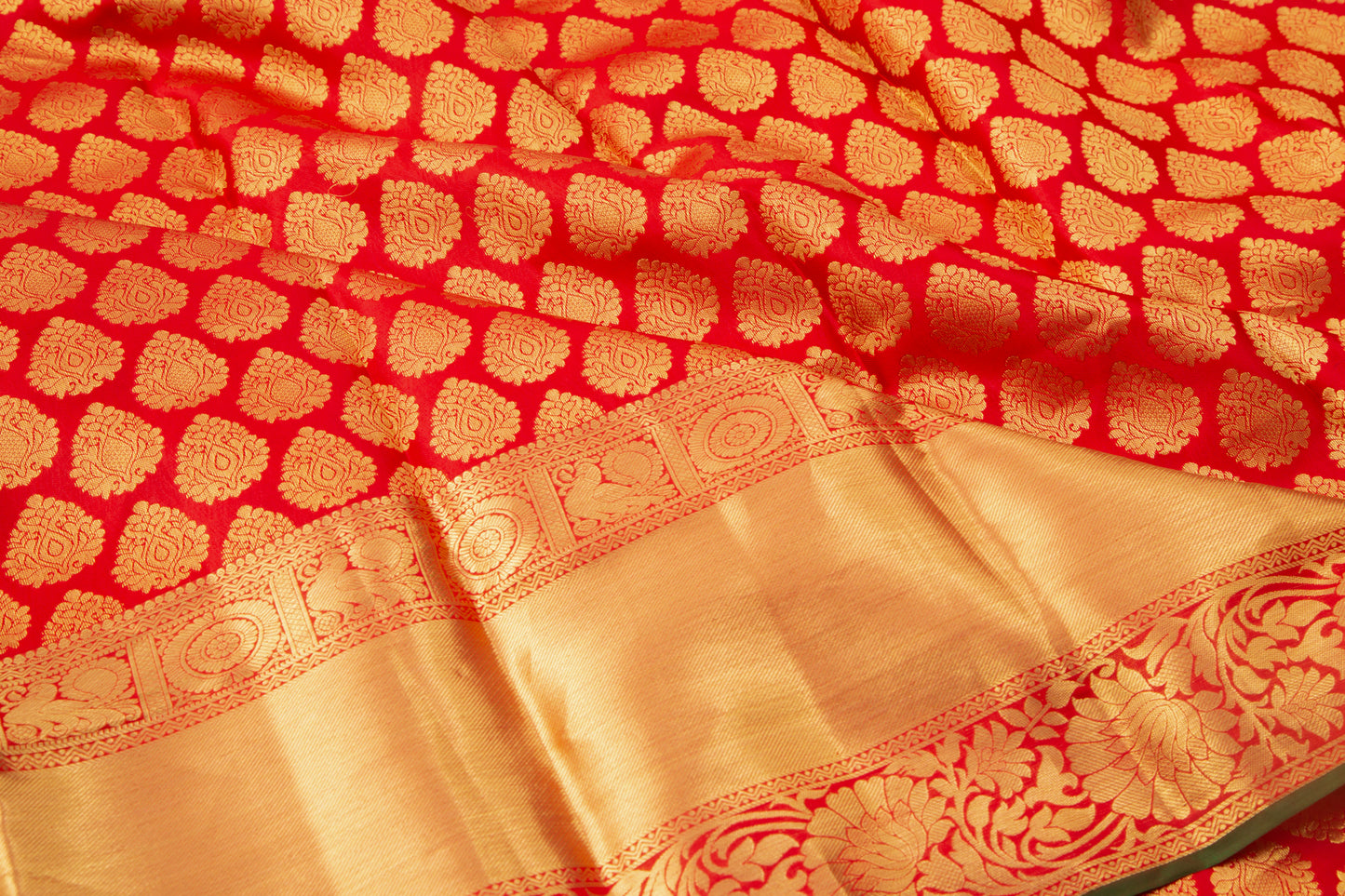 Taranga Kanchi Silk Brocade Red Saree