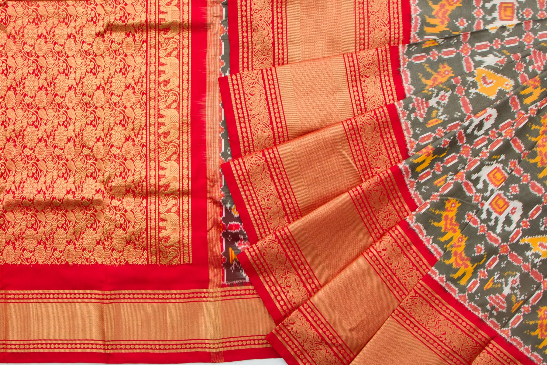 Kanchipuram Silk Ikat Grey Saree/5101405_2.jpg