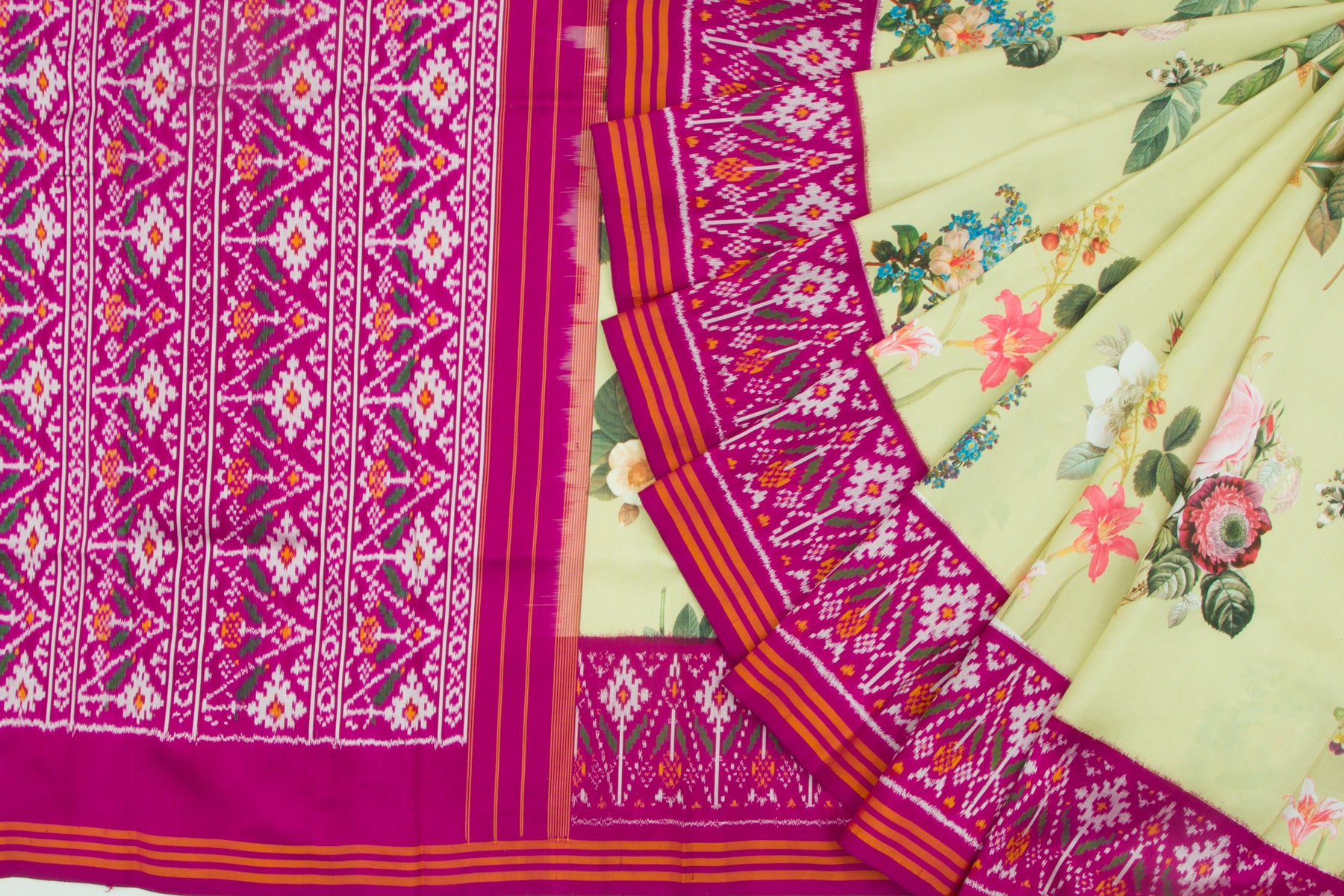 Pochampally Silk Ikat Printed Pastel Green Saree/5101797_2.jpg