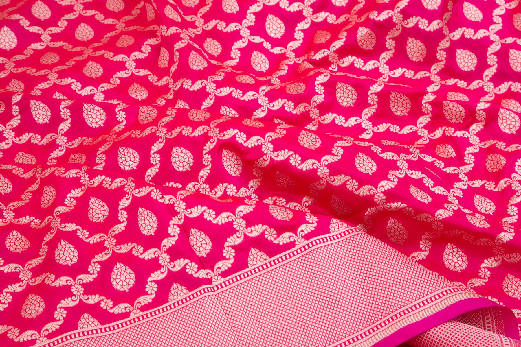 Banarasi Silk Jaal And Butta Pink Saree