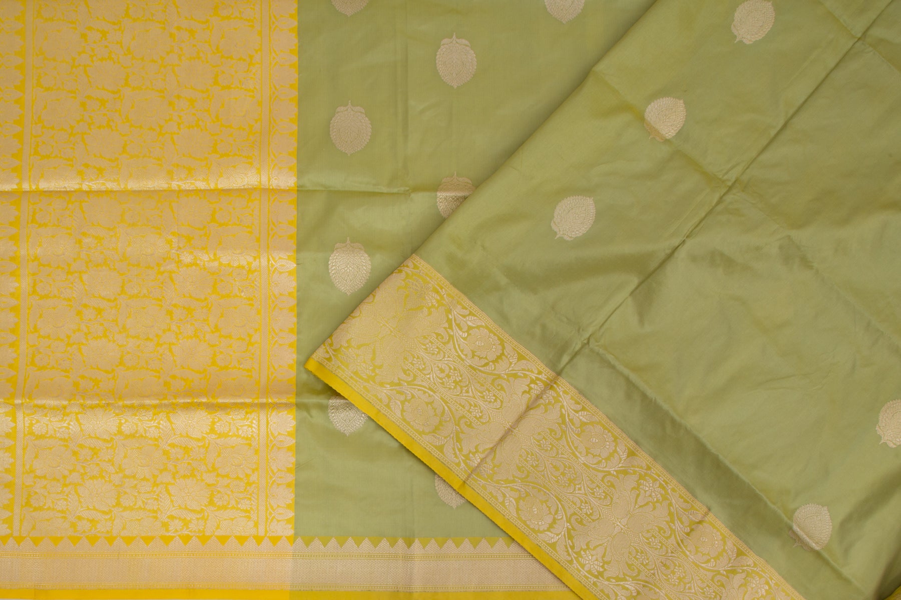 Banarasi Katan Silk Butta Pastel Green Saree