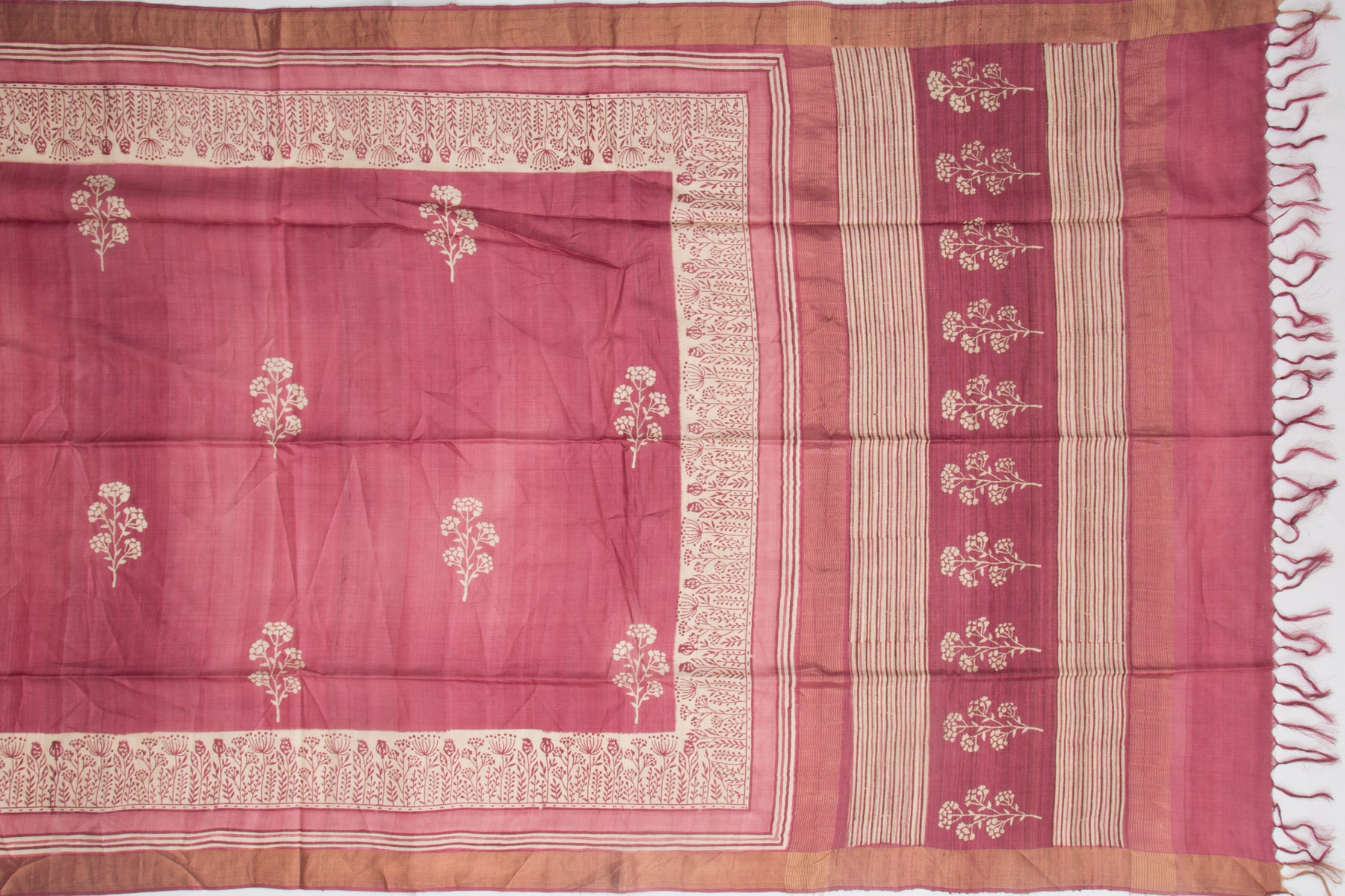 Tussar Batik Printed Butta Purple Saree