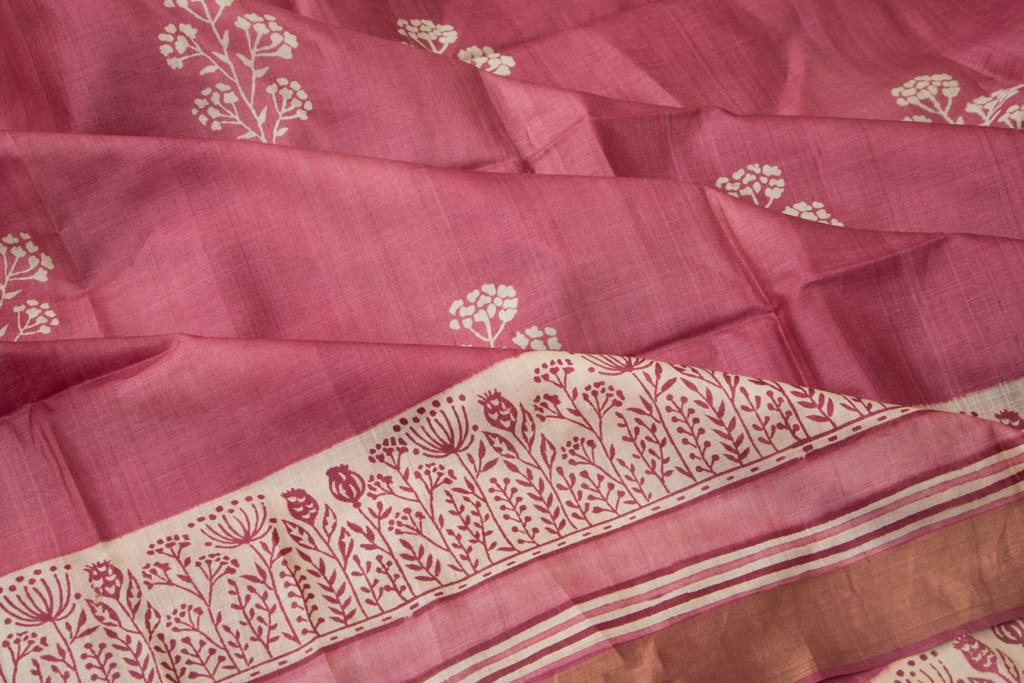 Tussar Batik Printed Butta Purple Saree