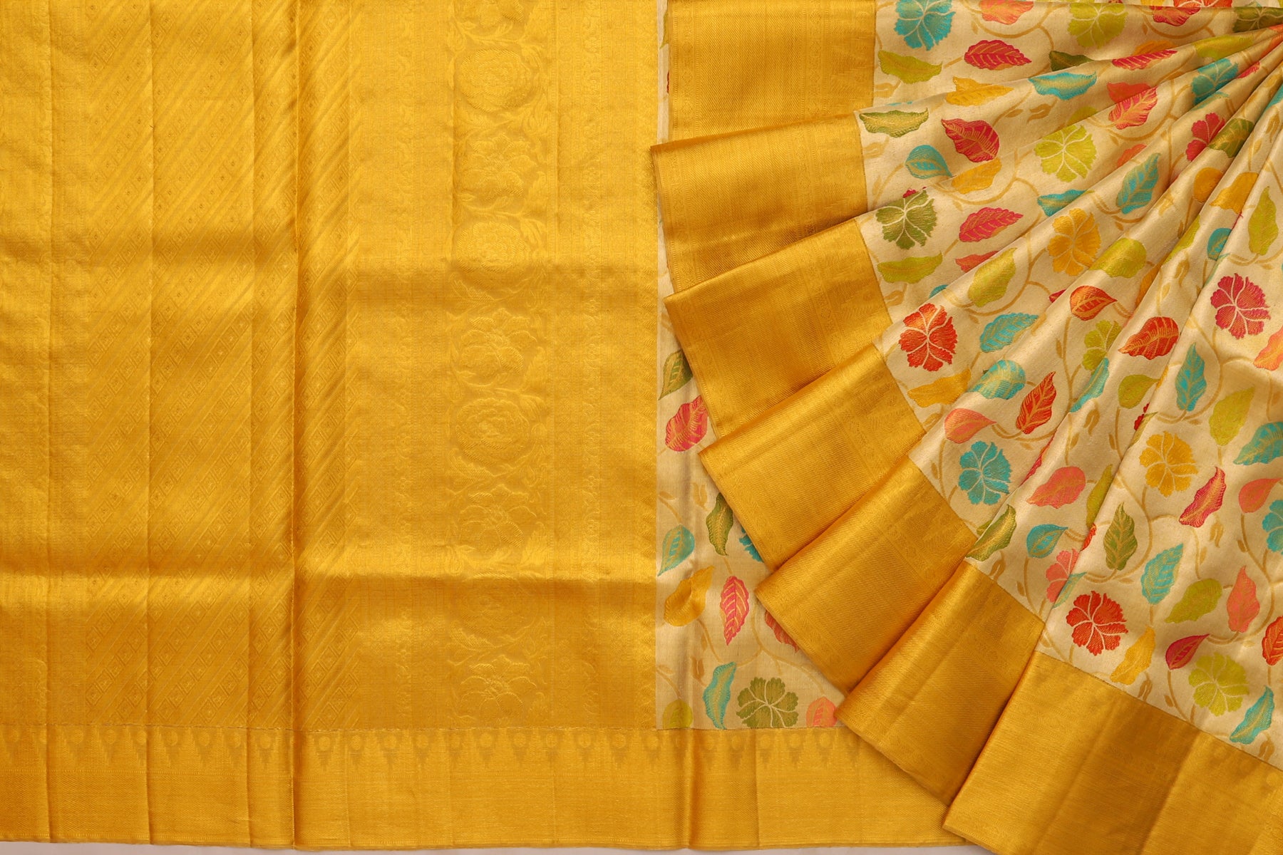 Kanchipuram Silk Tissue Jaal Gold Saree