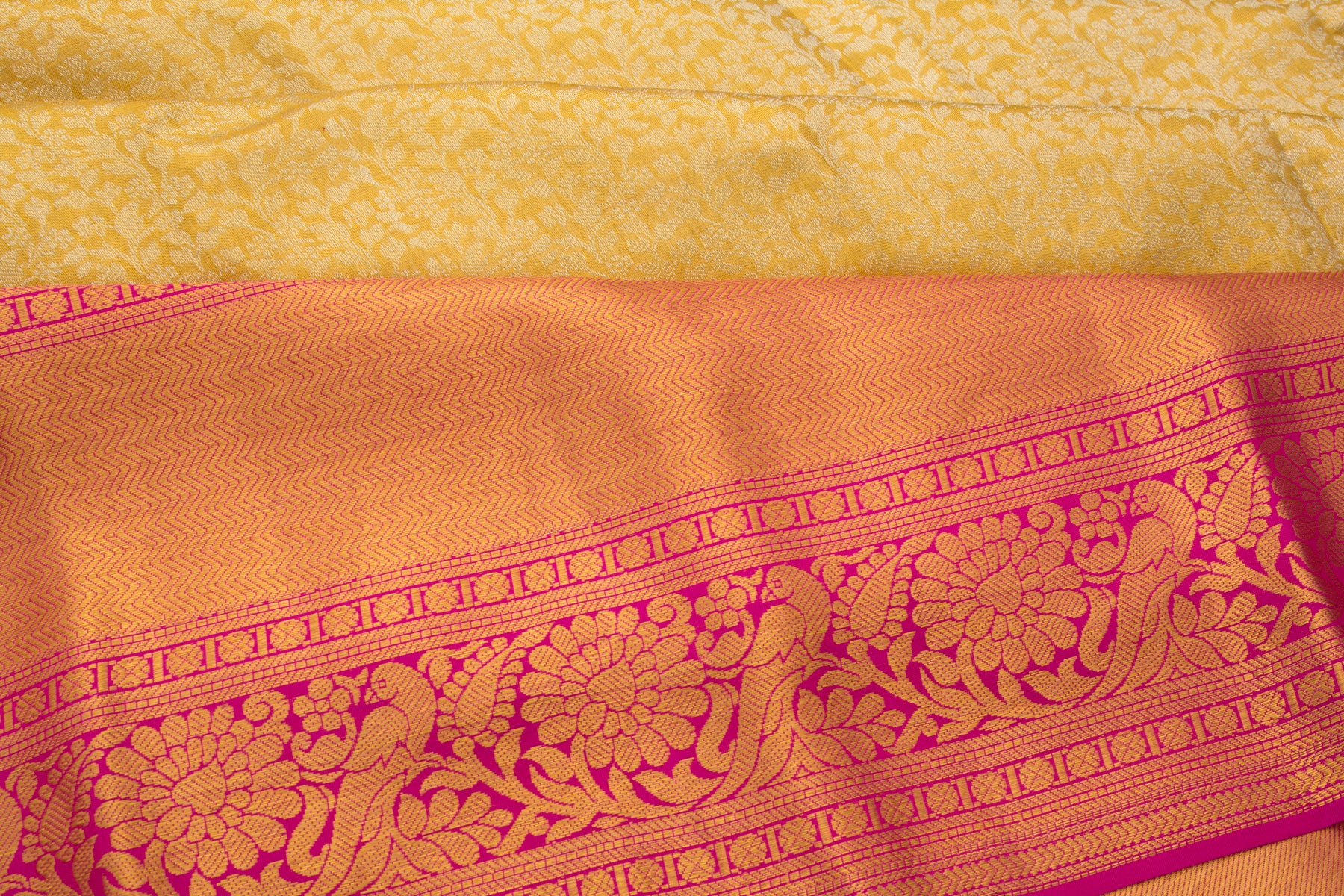 Kanchipuram Silk Tissue Jaal Gold Saree