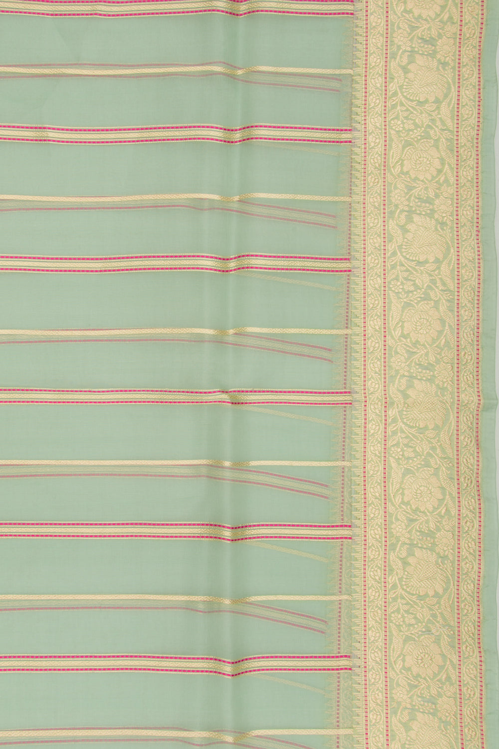 Banarasi Kora Organza Vertical Lines Green Saree