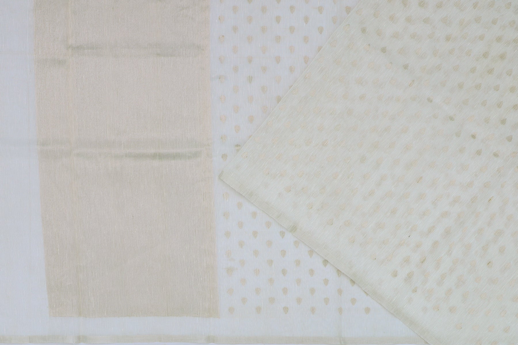 Linen Butta White Saree