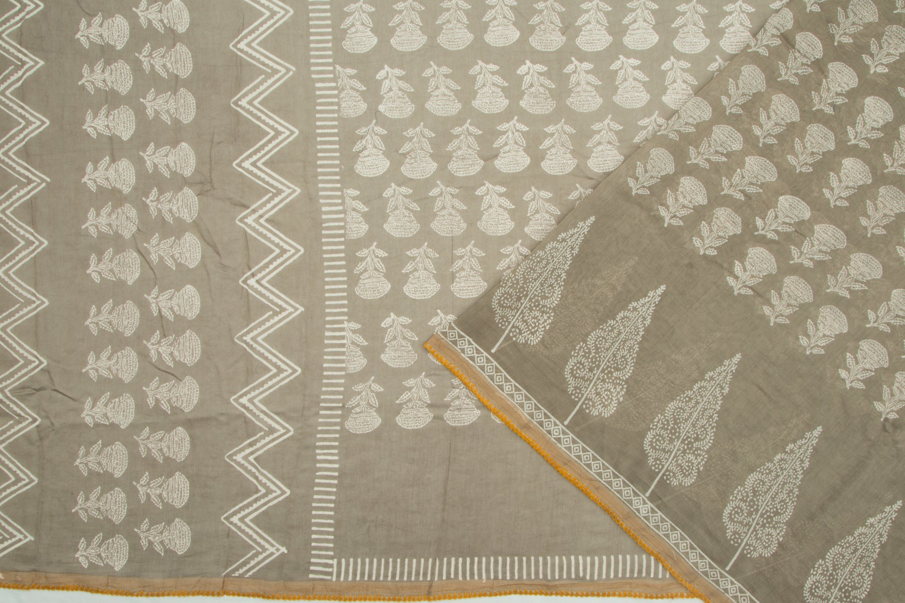 Maheshwari Cotton Printed Grey Saree