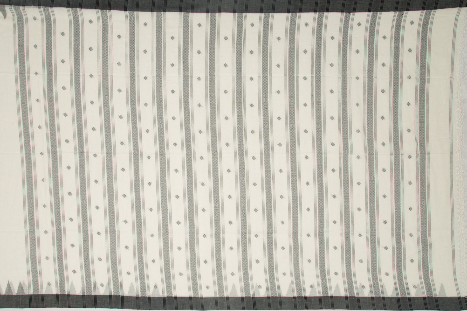 Phulia Cotton Plain White Saree