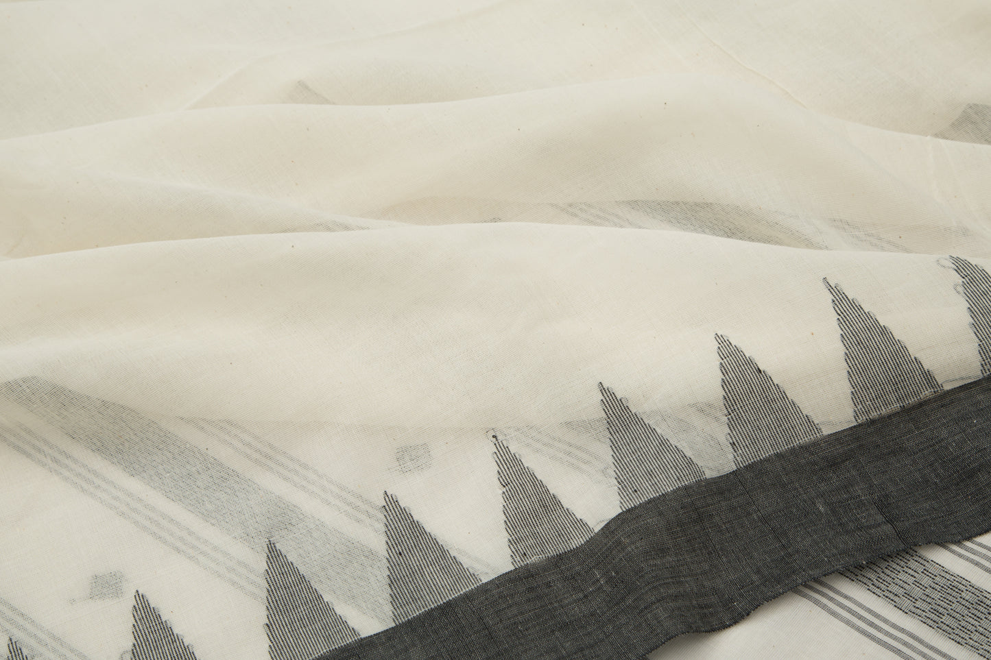Phulia Cotton Plain White Saree
