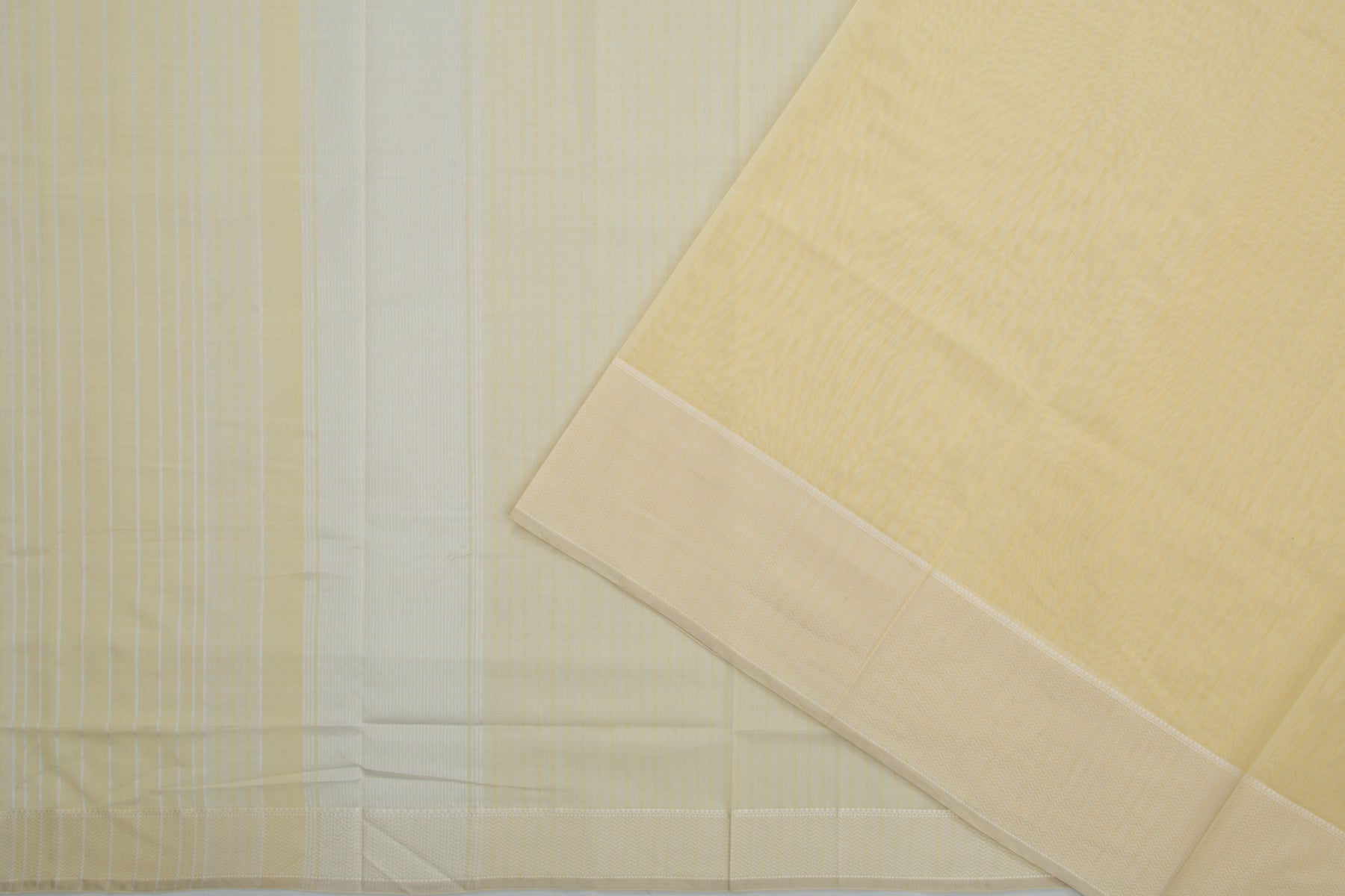 Maheshwari Cotton Checks Cream Saree