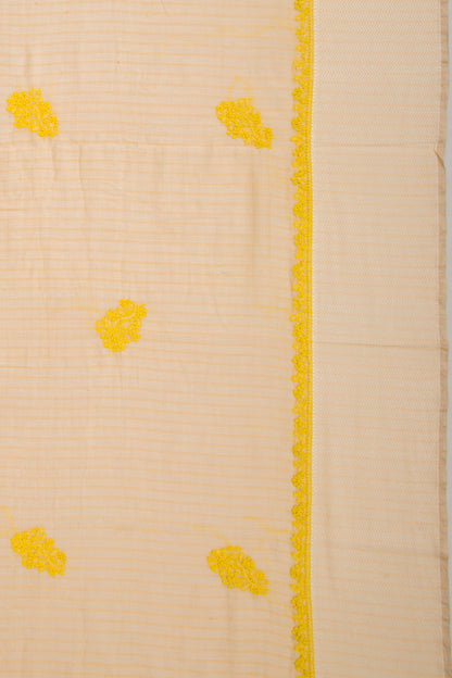 Maheshwari Silk Checks And Chikankari Butta Pastel Orange Saree