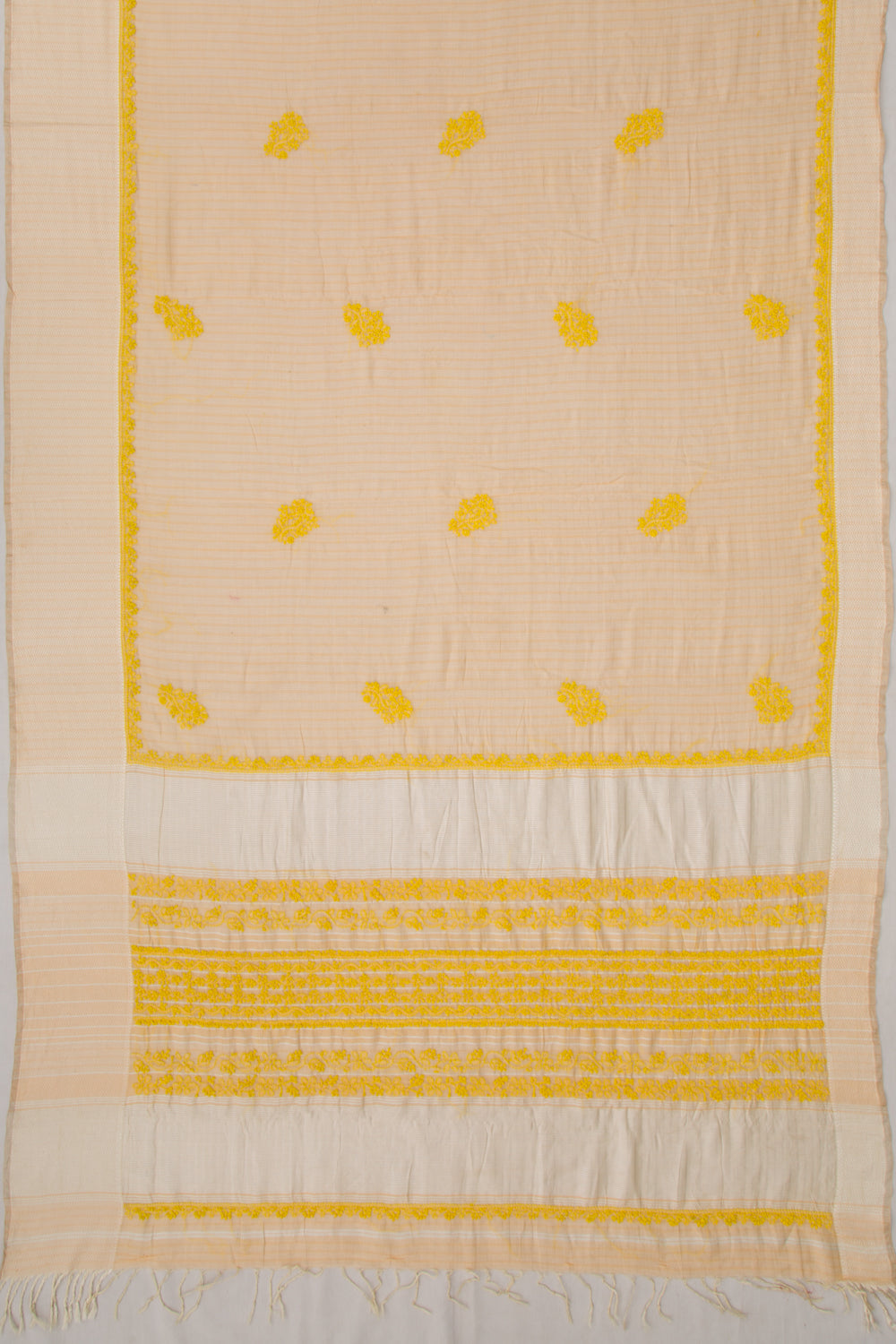 Maheshwari Silk Checks And Chikankari Butta Pastel Orange Saree