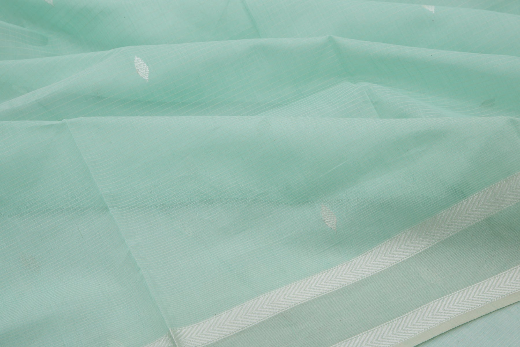 Maheshwari Cotton Horizontal Lines And Butta Pastel Green Saree