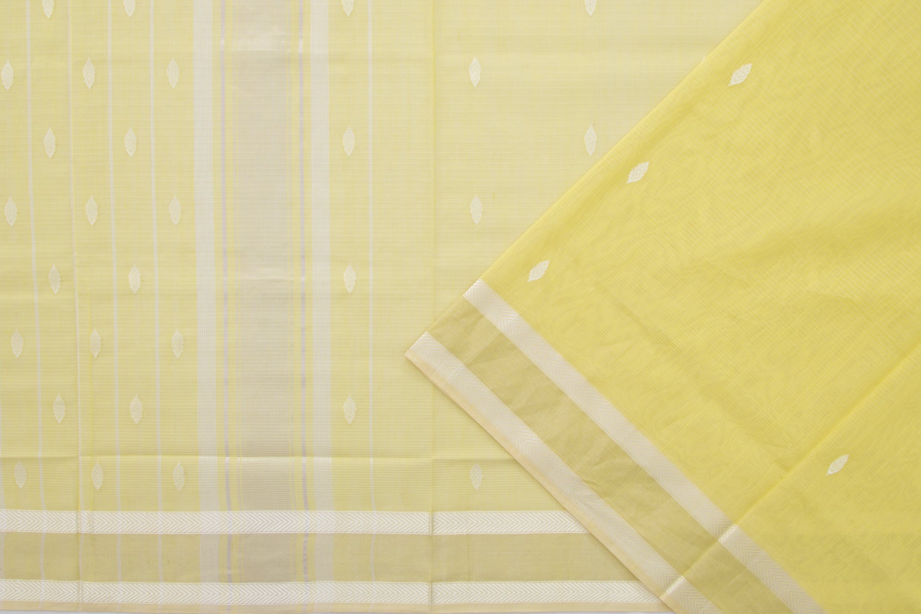Maheshwari Cotton Horizontal Lines And Butta Green Saree