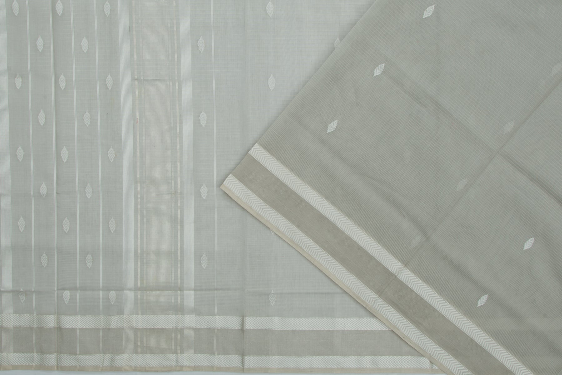 Maheshwari Cotton Horizontal Lines And Butta Grey Saree