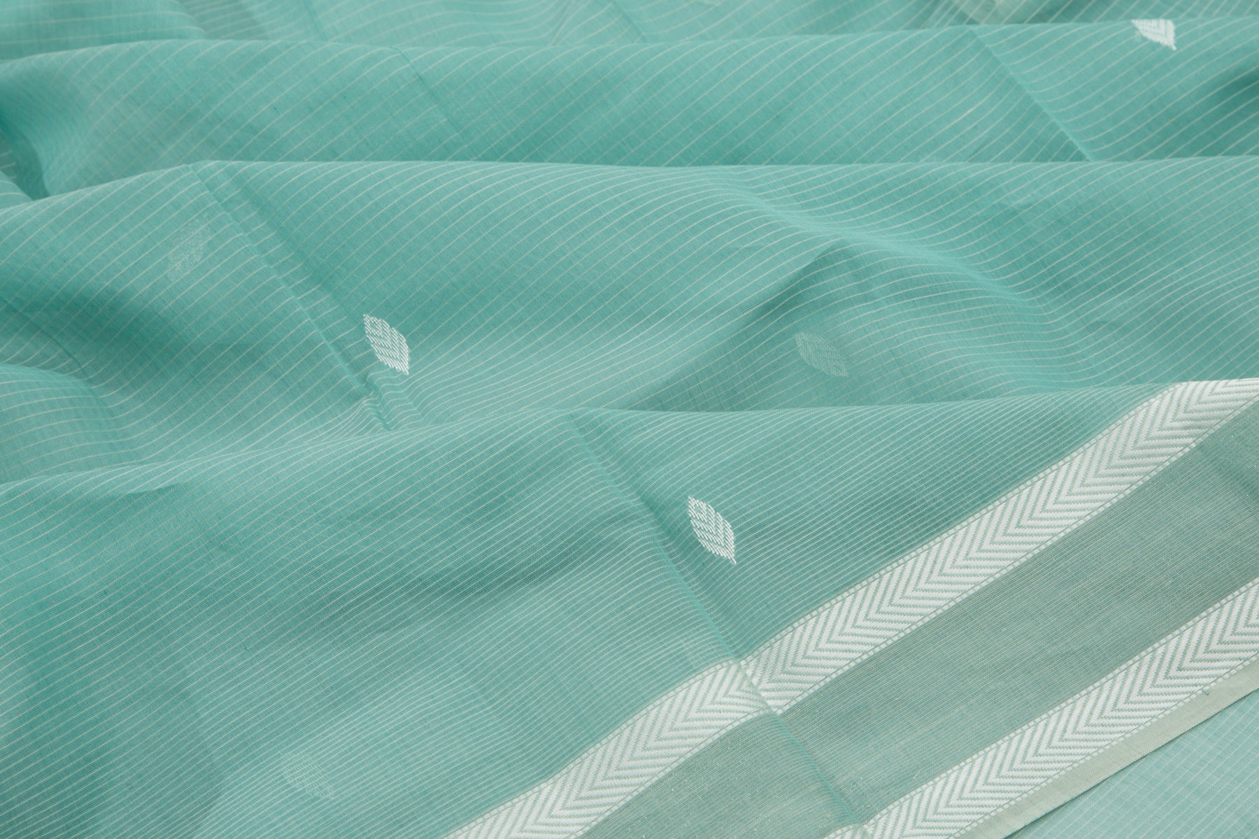 Maheshwari Cotton Horizontal Lines And Butta Sea Green Saree