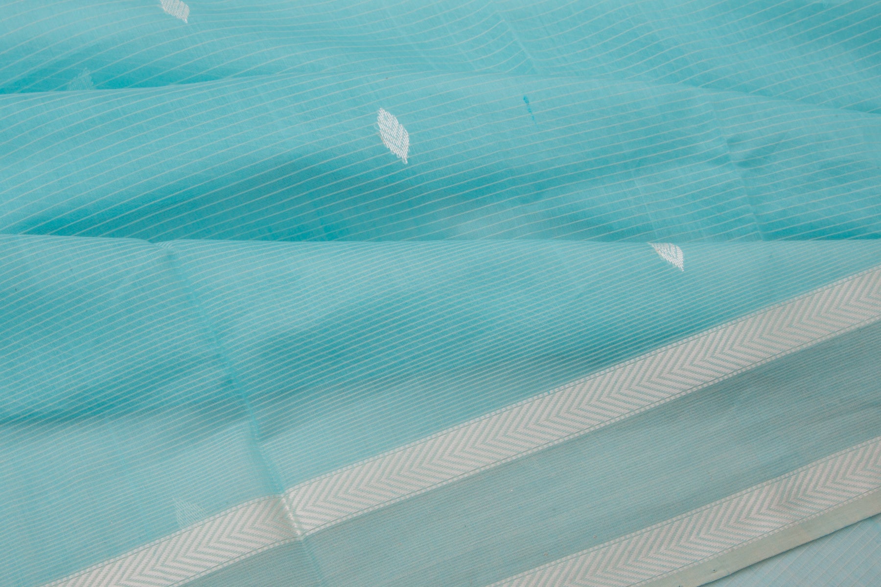 Maheshwari Cotton Horizontal Lines And Butta Sky Blue Saree