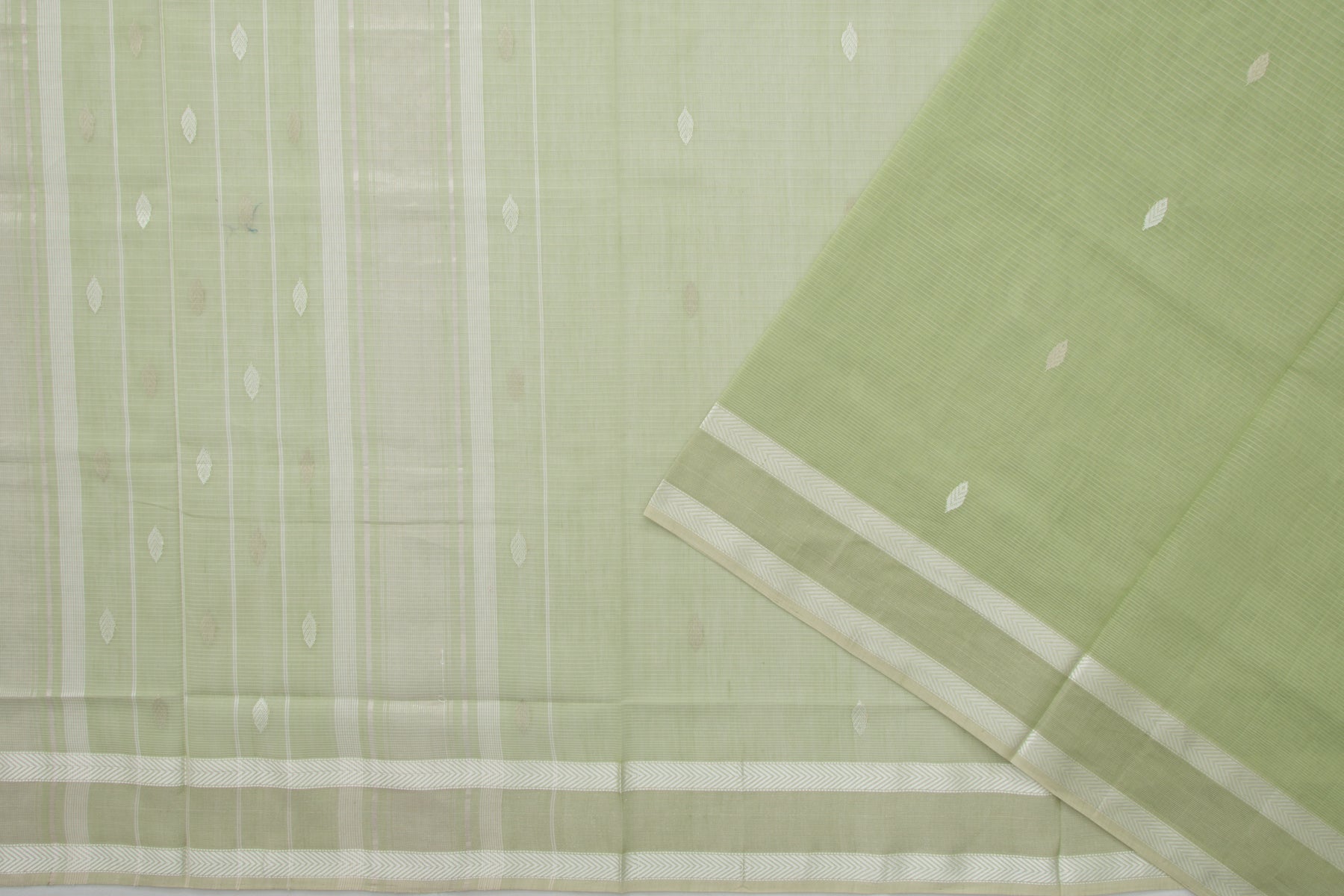 Maheshwari Cotton Horizontal Lines And Butta Green Saree